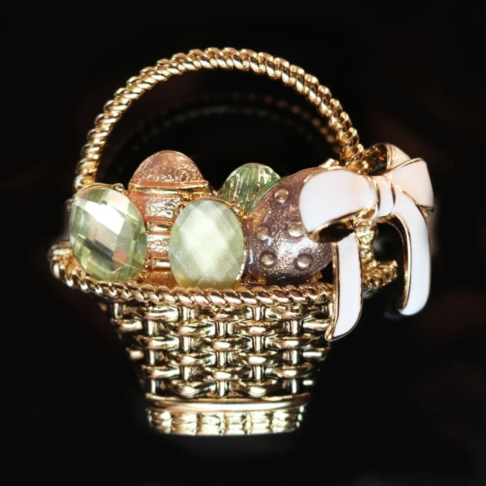Napier Easter Eggs in Basket Brooch